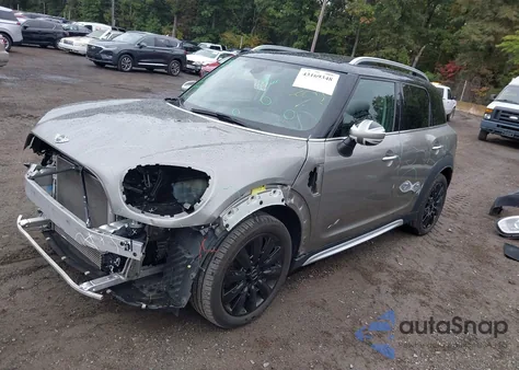 2017 Mini Countryman Cooper z USA, uszkodzony, nr VIN WMZYV5C32H3E02543